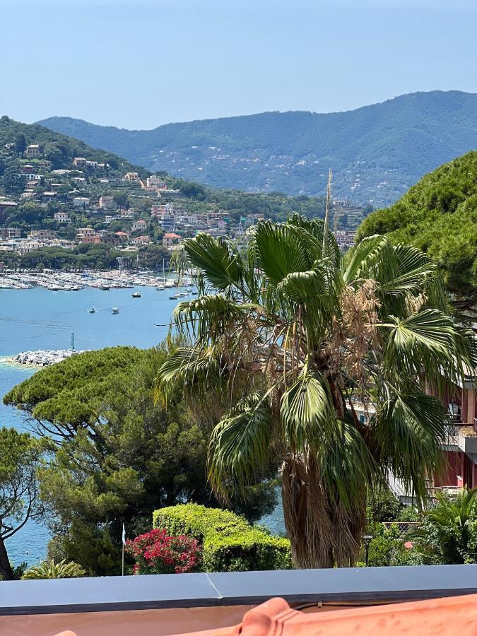 Welcome Riviera - Attico San Faustino 165 Mq Piu 110 Mq Di Terrazza- In Villa 700 ,Vista Mare Strepitosa-100 M Dalla Spiaggia-Parking Esclusivo Rapallo Bagian luar foto