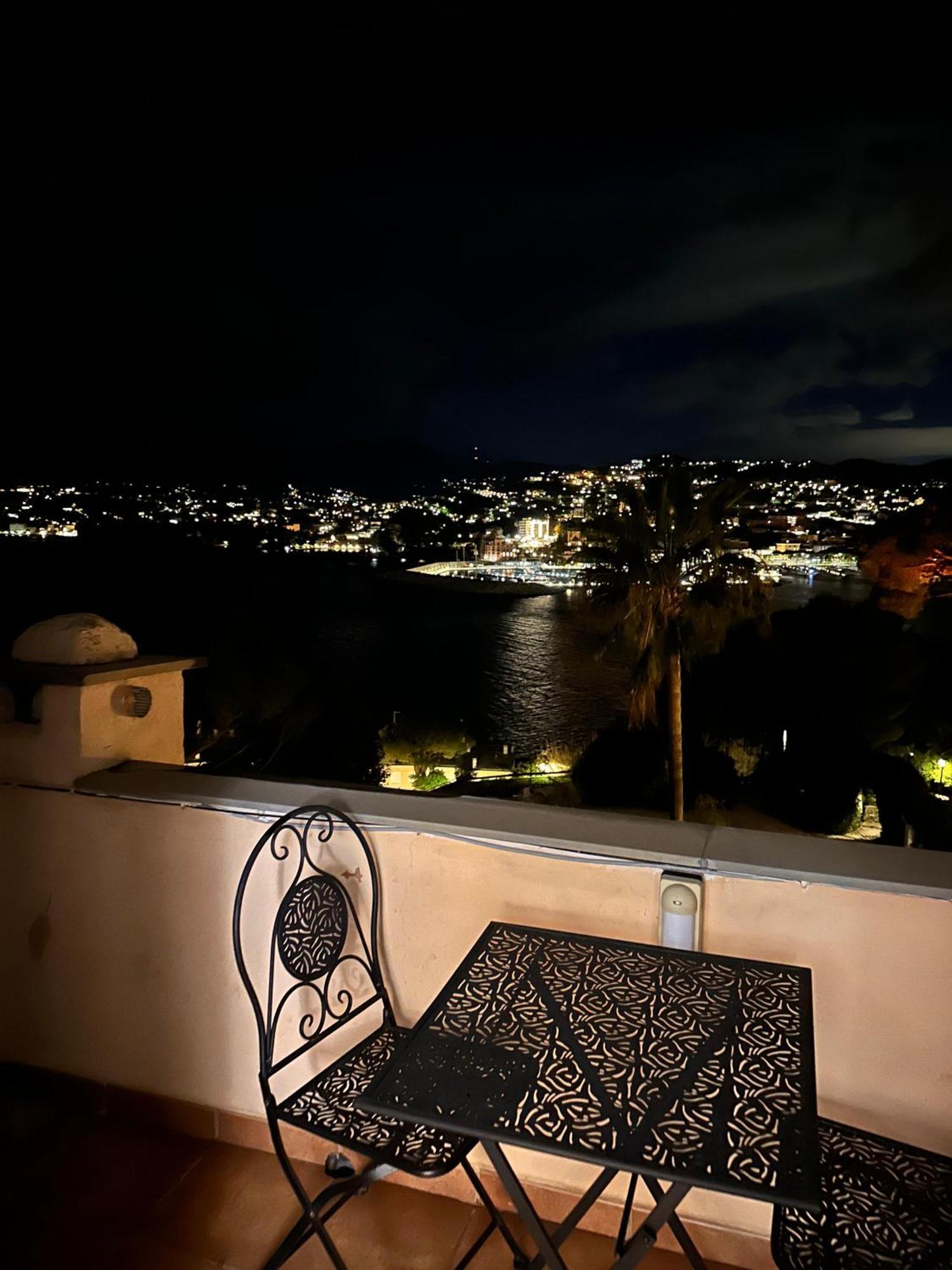 Welcome Riviera - Attico San Faustino 165 Mq Piu 110 Mq Di Terrazza- In Villa 700 ,Vista Mare Strepitosa-100 M Dalla Spiaggia-Parking Esclusivo Rapallo Bagian luar foto